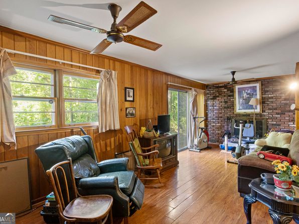 6520 Rickenbacker Cir, Morrow, GA 30260