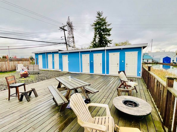 23160 Dyke Rd, Richmond, BC V6V 1E1