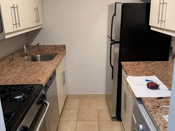 219-29 S 18th St #1006, Philadelphia, PA 19103