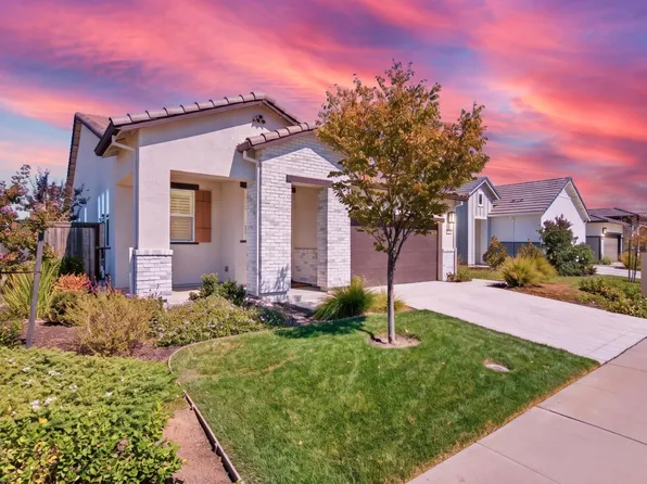 5010 Peace Lily Ln, Roseville, CA 95747