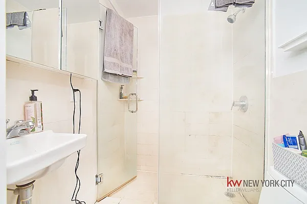 Rented by Keller Williams NYC | media 5