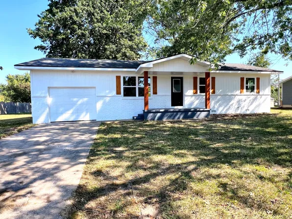 721 Howell Drive, Purdy, MO 65734