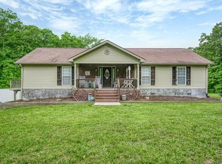 1323 Pilgrim Dr, Grimsley, TN 38565