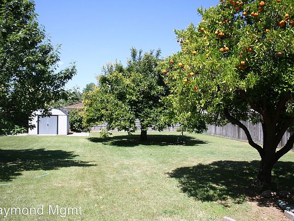 3rd image of 5090 44th St