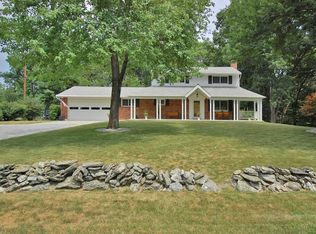 90 Miller Hill Dr, Lagrangeville, NY 12540