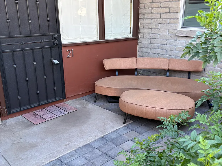 N 36th St — Photo 14