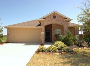 9627 Golden Cypress Dr, Rosharon, TX 77583