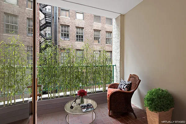 Sold by Corcoran | media 6