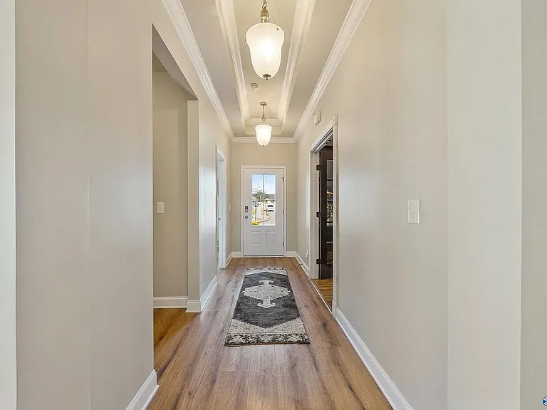 280 Falcon Ridge Dr — Photo 3