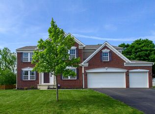 244 Weeping Willow Run Dr, Johnstown, OH 43031