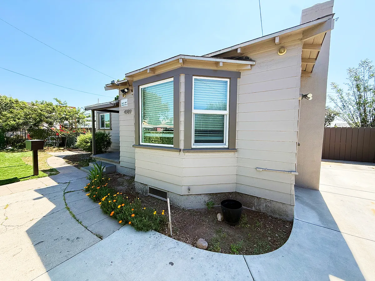 Building Photo - 4989 Trojan Ave