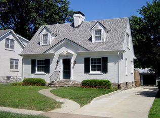 627 Cooper Dr, Lexington, KY 40502