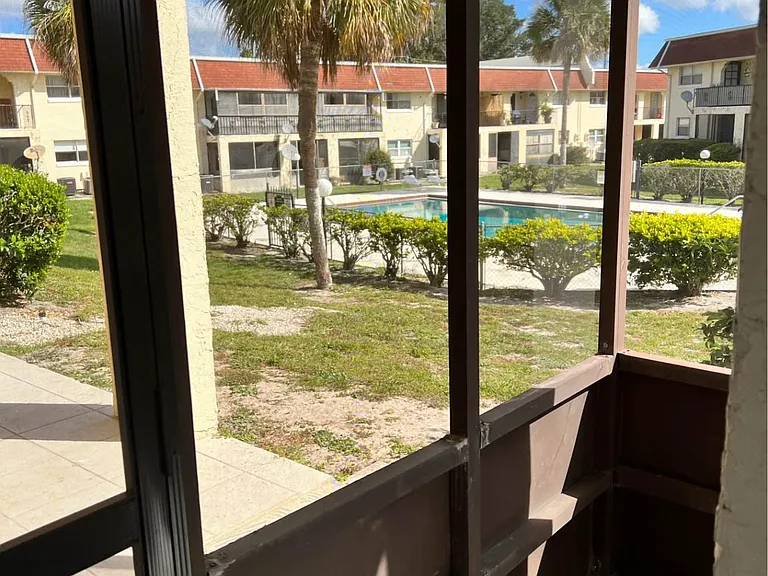 207 W San Sebastian Ct #207 — Photo 14