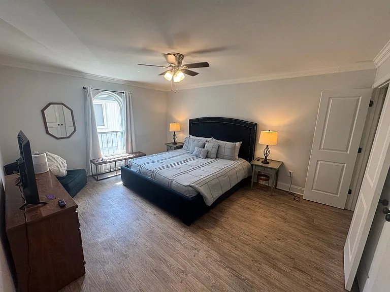 2417 Houma Blvd — Photo 46