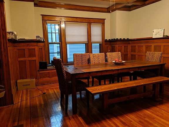4th image of 779 Auburn Ave