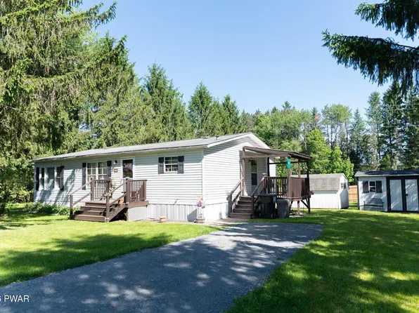 8 Cherry Crst, Honesdale, PA 18431