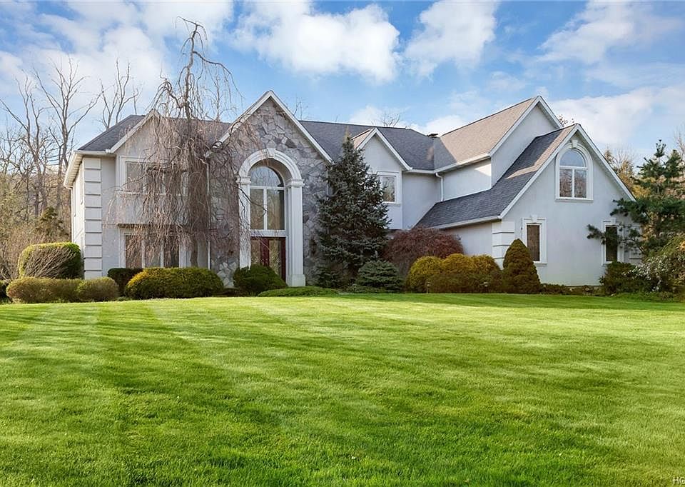 2nd image of 7 Cutler Ct