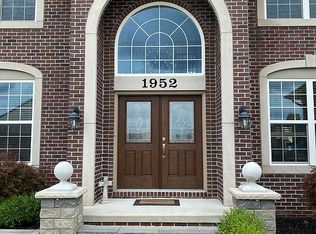 1952 Long Meadow Dr, Sterling Heights, MI 48314