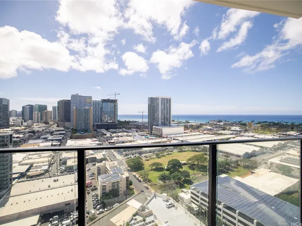 615 Keawe St Unit 2408, Honolulu, HI 96813