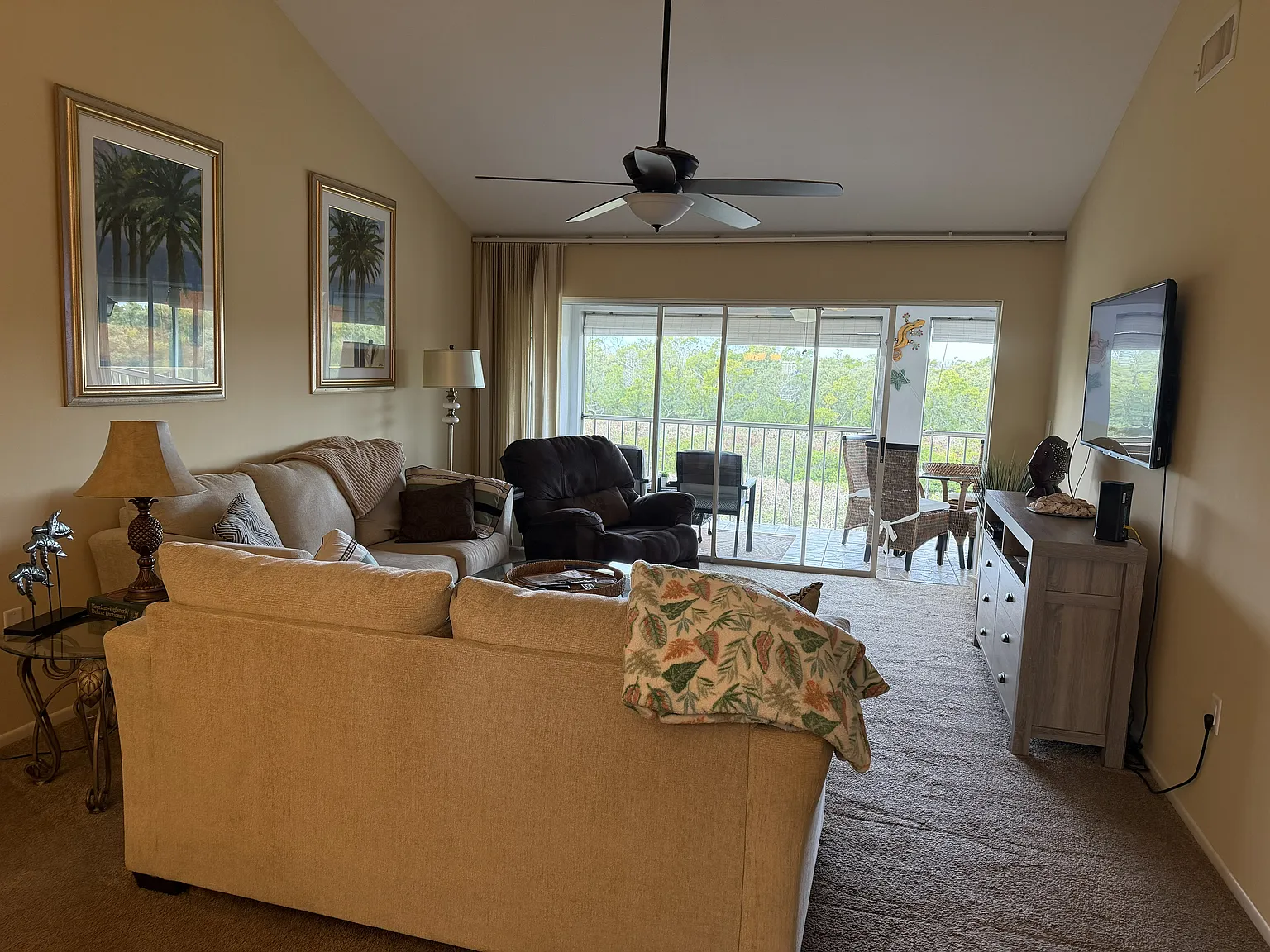 2 bed, 1334 sqft, $2,450 — Photo 4