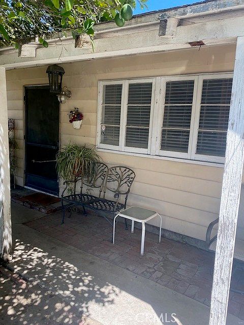 1st image of 25832 7th St