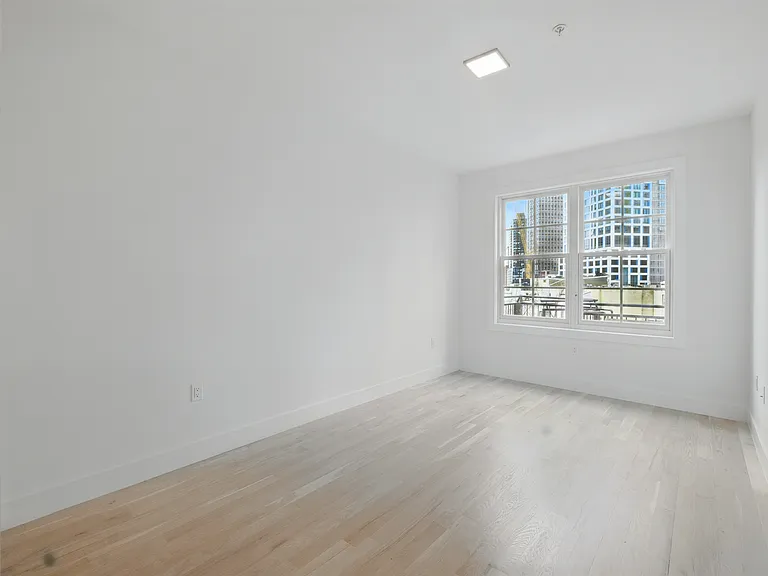 633 Newark Ave #302 — Photo 14
