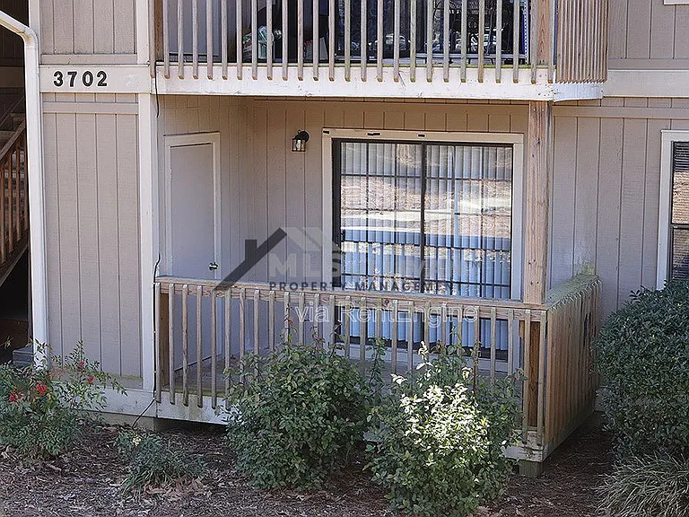 3702 Chimney Ridge Pl #106-1 — Photo 2