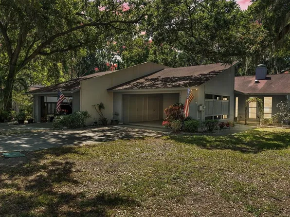 6725 Trail Ridge Dr, Lakeland, FL 33813
