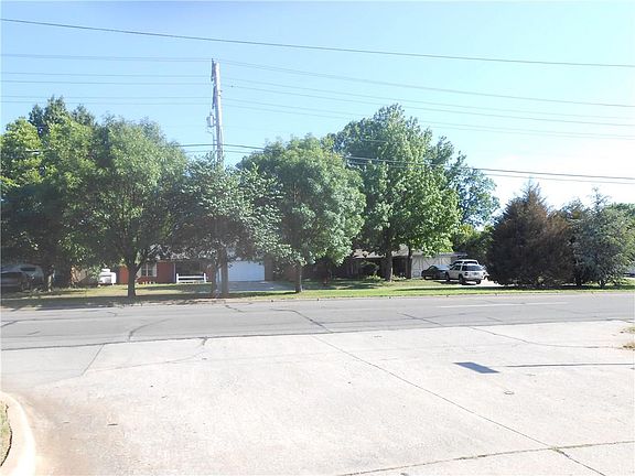 5th image of 3800 Rosewood Ct Lot 1