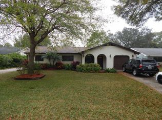 11333 N Oakleaf Ave, Tampa, FL 33612