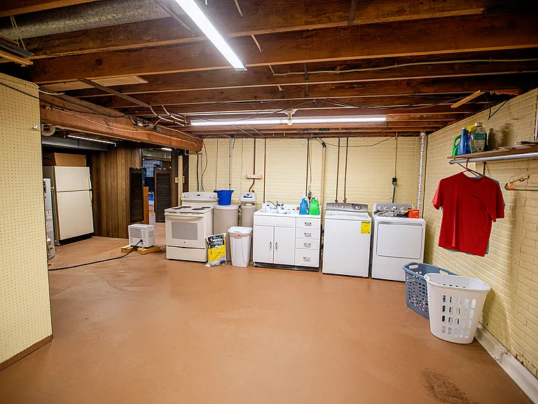 Basement Laundry & Sink