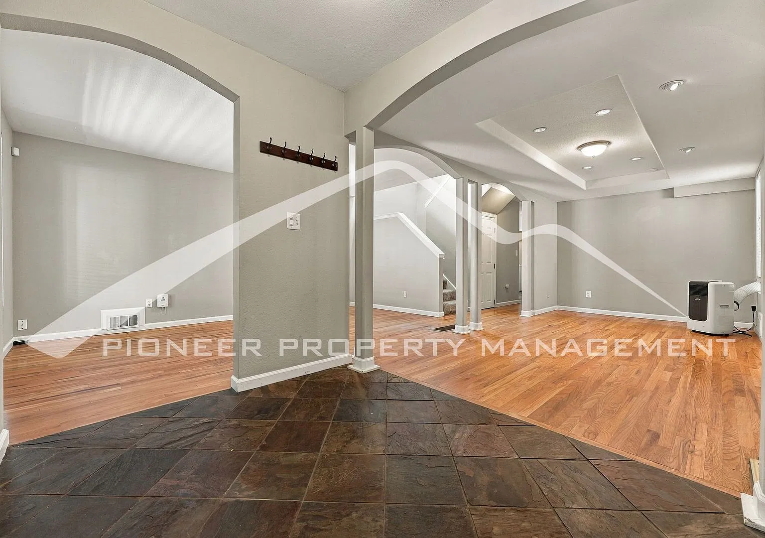 Gorgeous Home with Washer/Dryer and Covered Parking — Photo 3