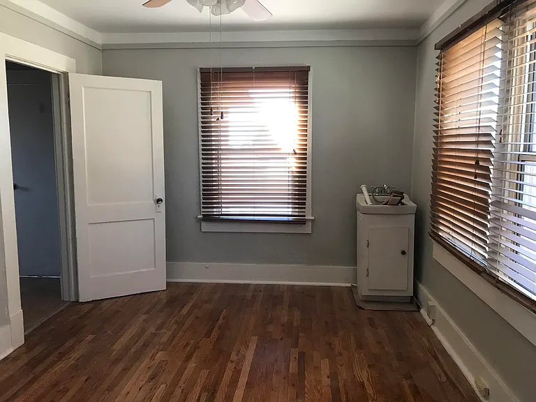3716 Jackson Ave — Photo 14