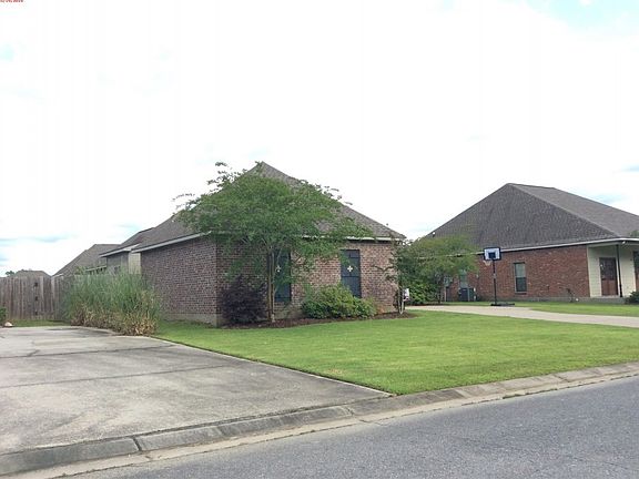 2nd image of 15198 Amanda Dr