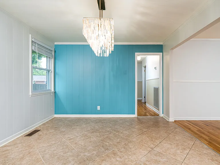 844 Rose Park Dr — Photo 13