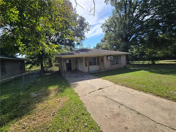 759 Poret St, Marksville, LA 71351