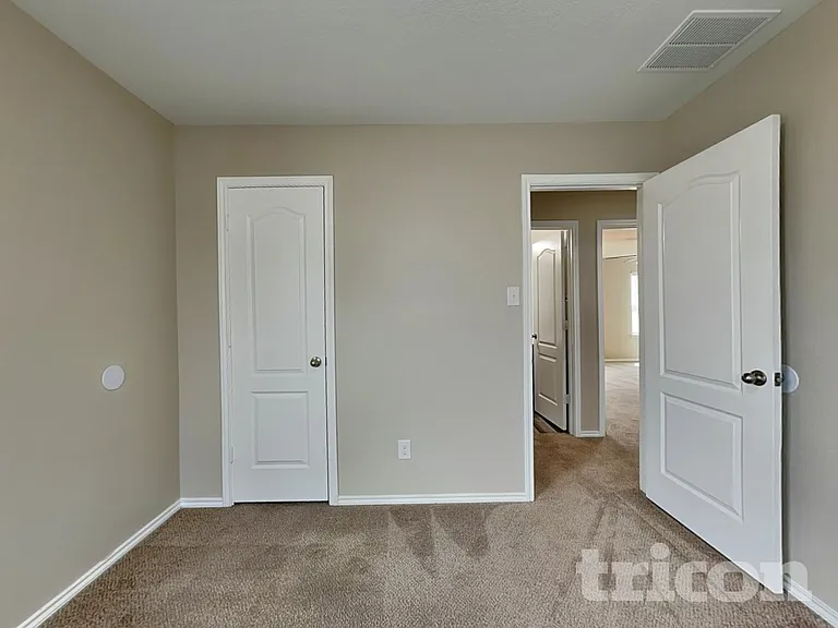 4534 Olympus Bay — Photo 13