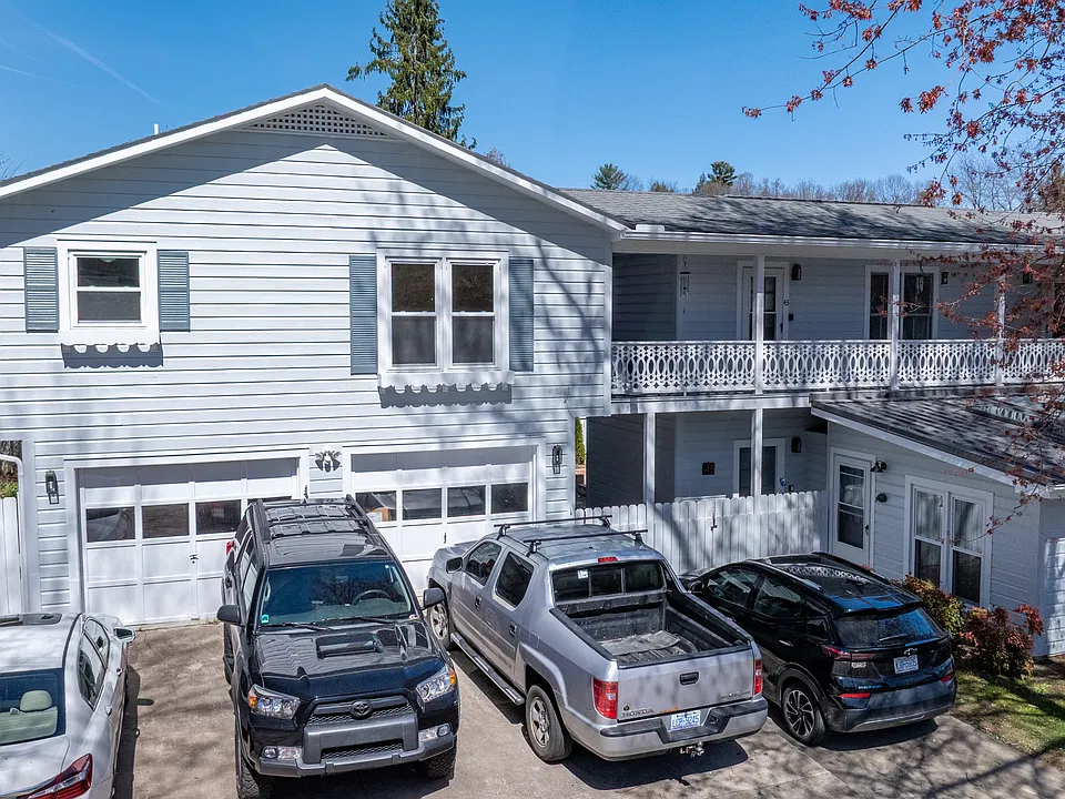 45 Short St #3