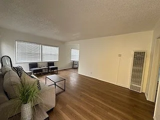 6204 3rd Ave — Photo 5