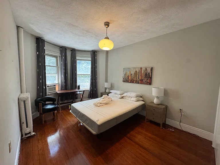 1905 Beacon St #1R — Photo 11