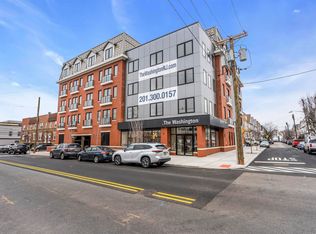 345 Avenue A #305, Bayonne, NJ 07002