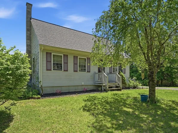 277 Walnut Hill Rd, Orange, MA 01364
