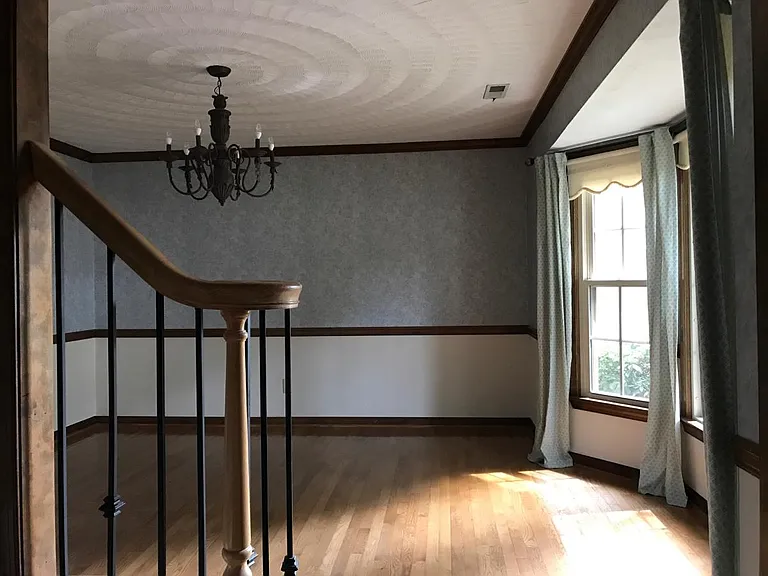 1437 Lake James Dr — Photo 8