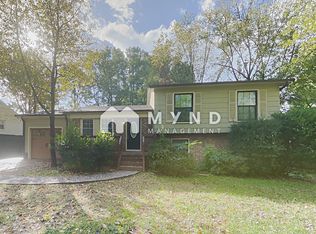 524 E Millbrook Rd, Raleigh, NC 27609