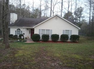 680 Old Hutchinson Mill Rd, Lagrange, GA 30240