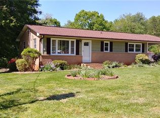 1957 Prestige Heights Dr, Conover, NC 28613