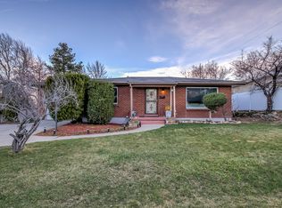 5005 Madison Ave, Des Moines, IA 50310