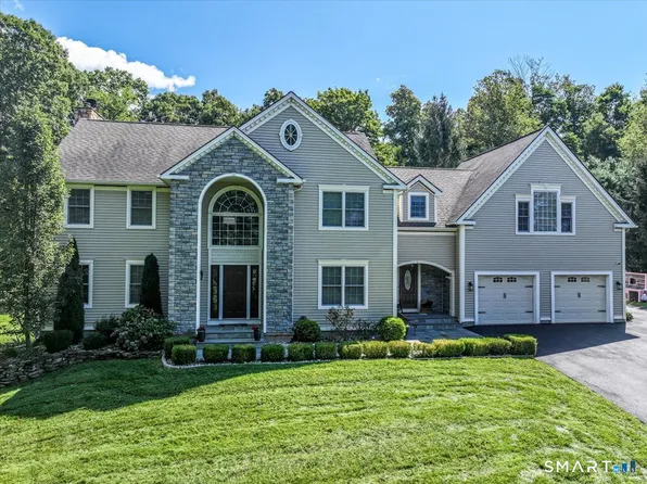 27 Brittany Drive, Durham, CT 06422