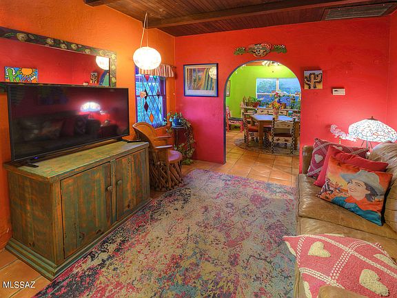 5th image of 1708 N Forgeus Ave