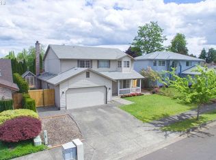 1942 SE 72nd Ct, Hillsboro, OR